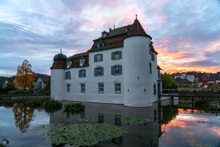 Basel Schloss Bottmingen Sonnenaufgang