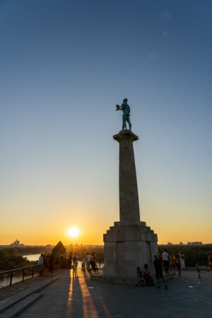 Belgrad Sonnenuntergang Skyline 6