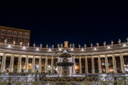 Vatikanstadt Brunnen Nacht